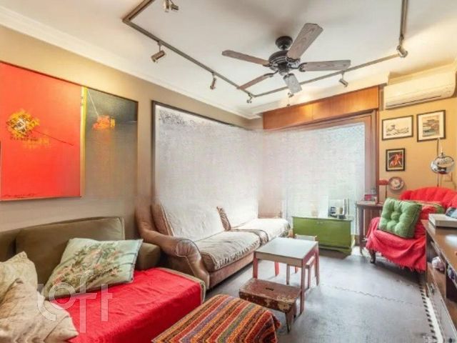 Apartamento com 120m², 3 dormitórios, 1 suíte, 2 vagas, Bela Vista em Porto Alegre