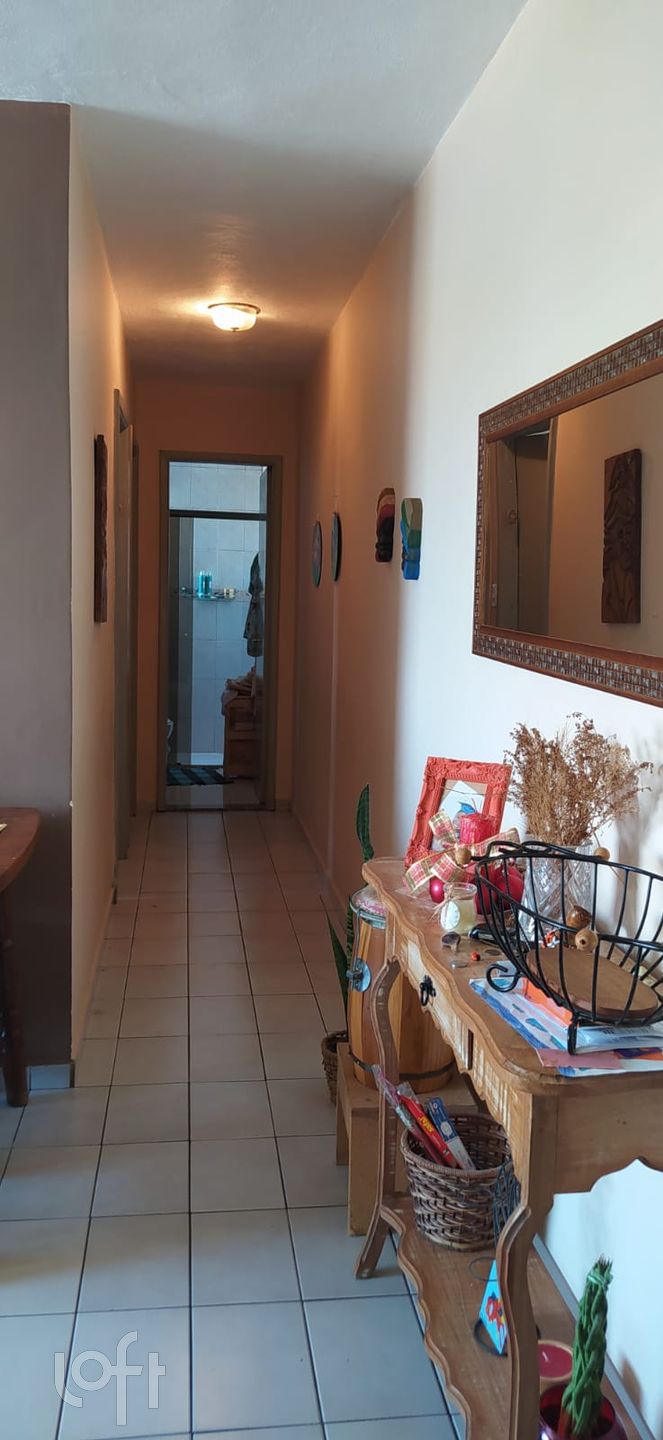 Apartamento à venda com 2 quartos, 63m² - Foto 2