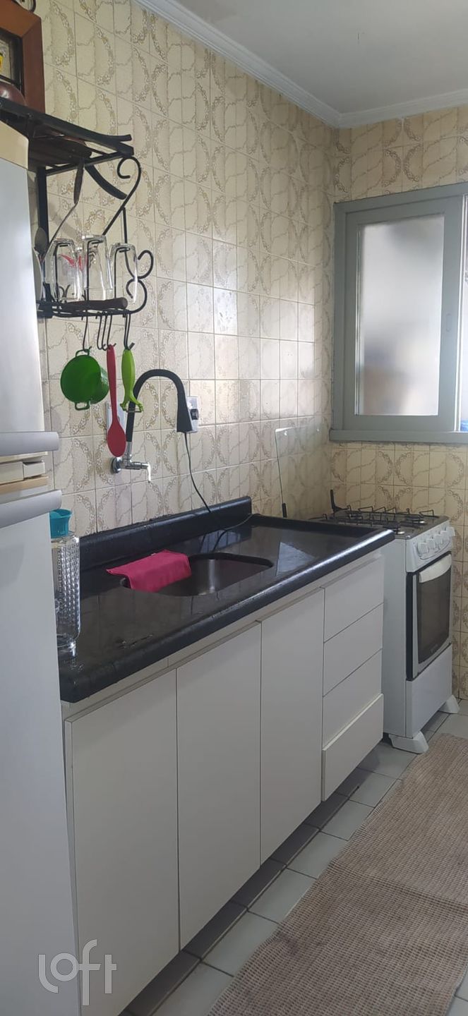 Apartamento à venda com 2 quartos, 63m² - Foto 4