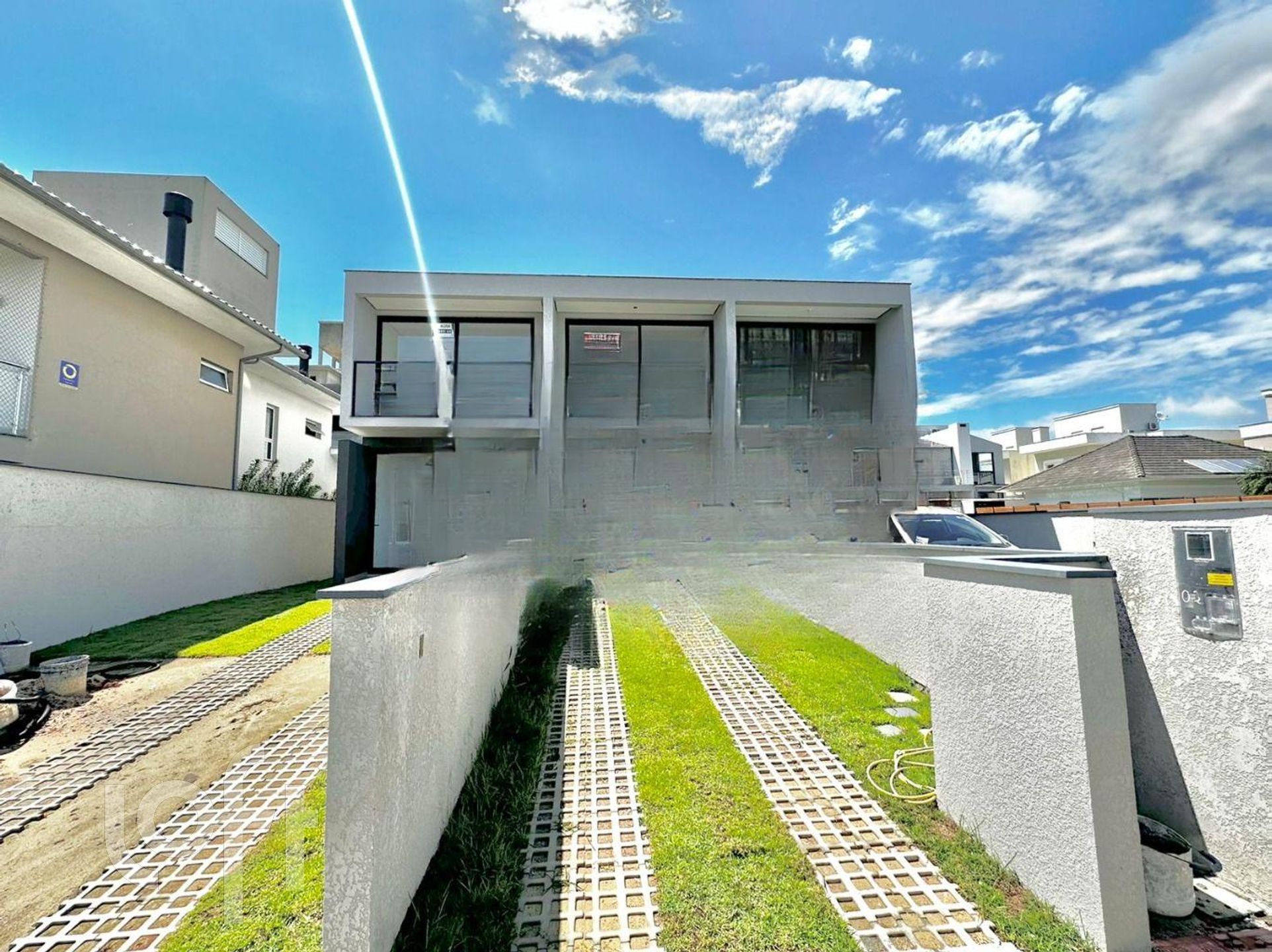 Casa Residencial com 117m², 2 quartos, 2 suítes, 2 garagens, no bairro Ingleses em Florianópolis