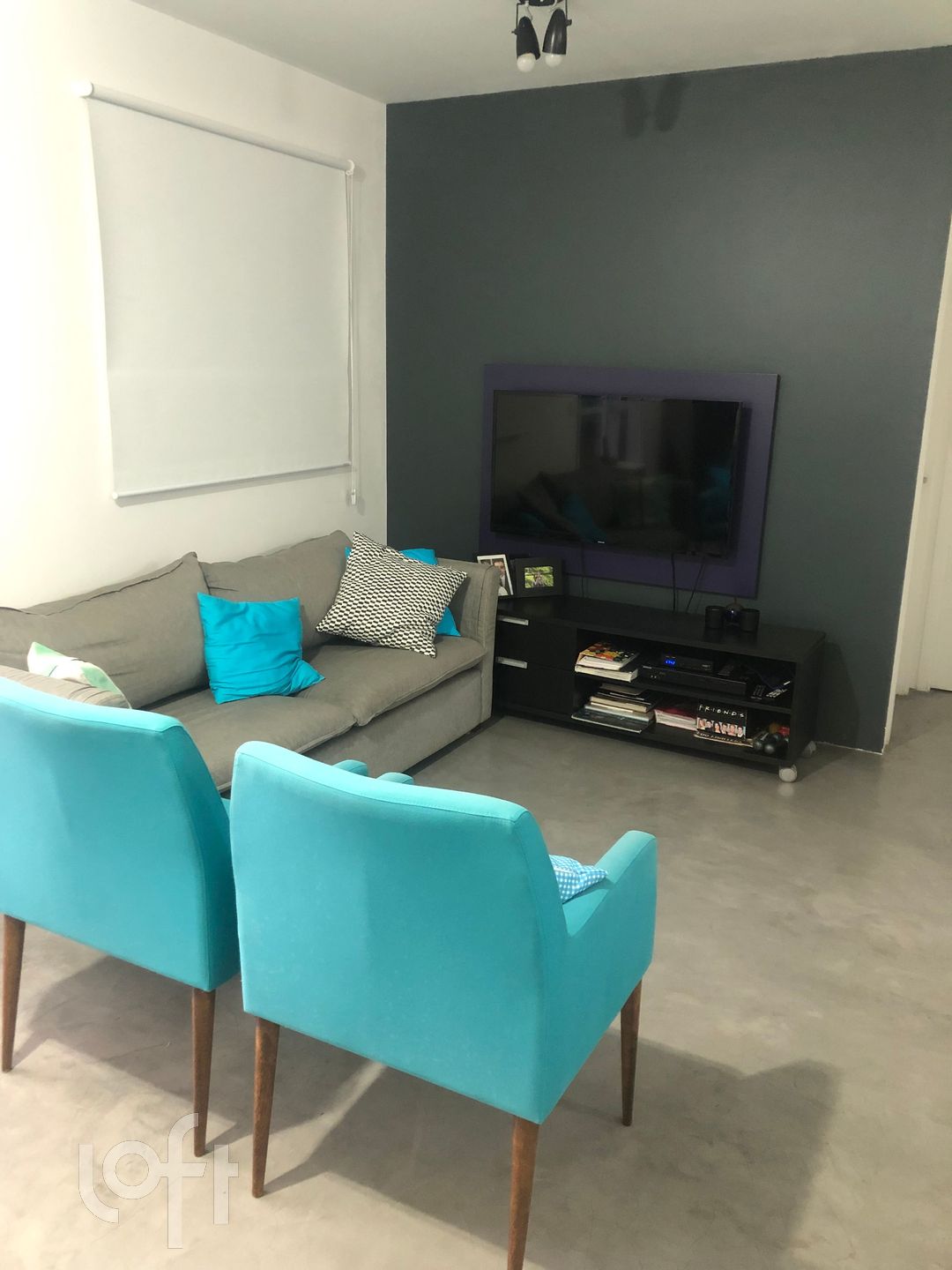 Apartamento à venda com 2 quartos, 66m² - Foto 2