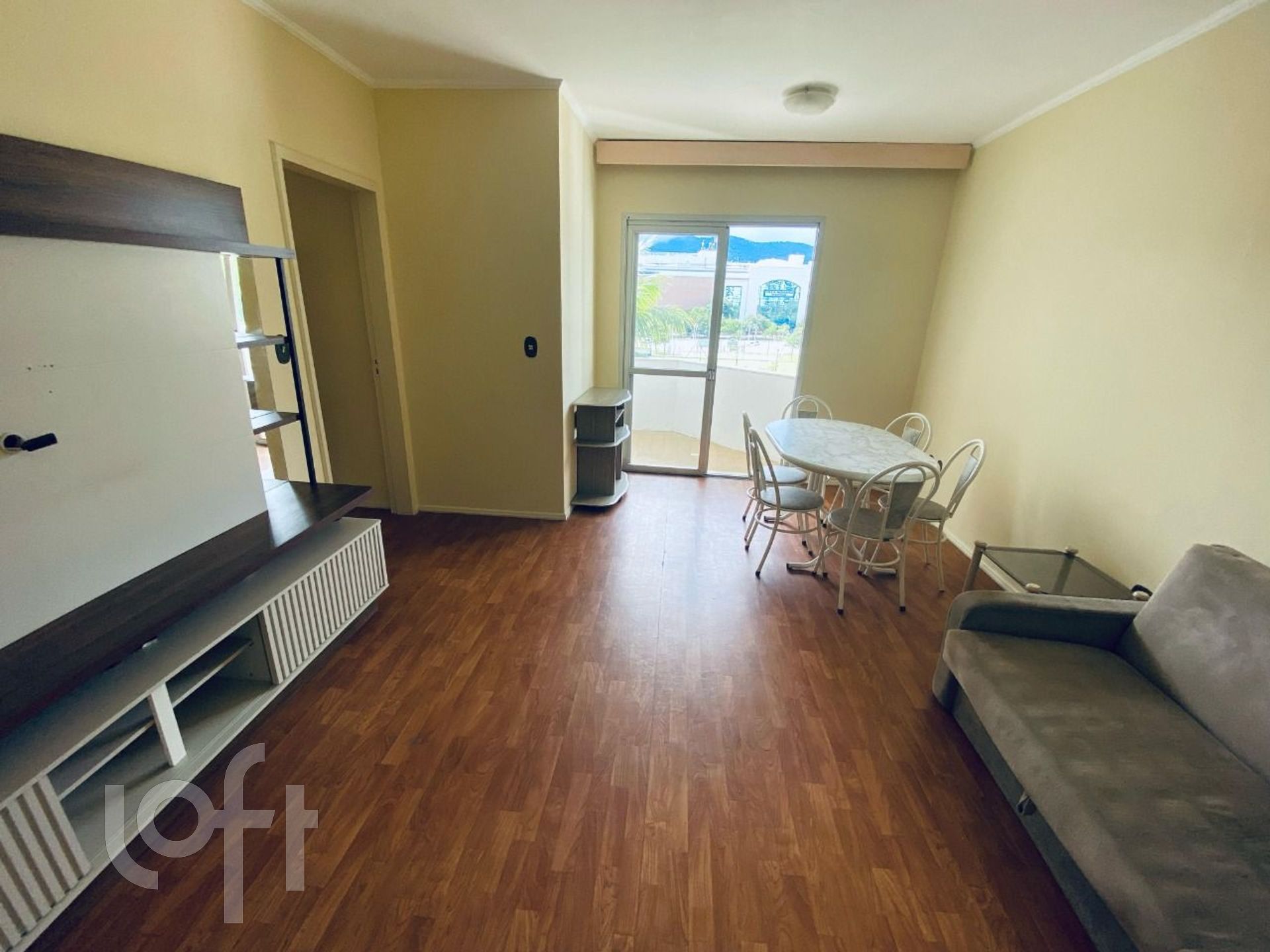 Apartamentos com 73m², 3 quartos, 1 garagem, no bairro Trindade em Florianópolis