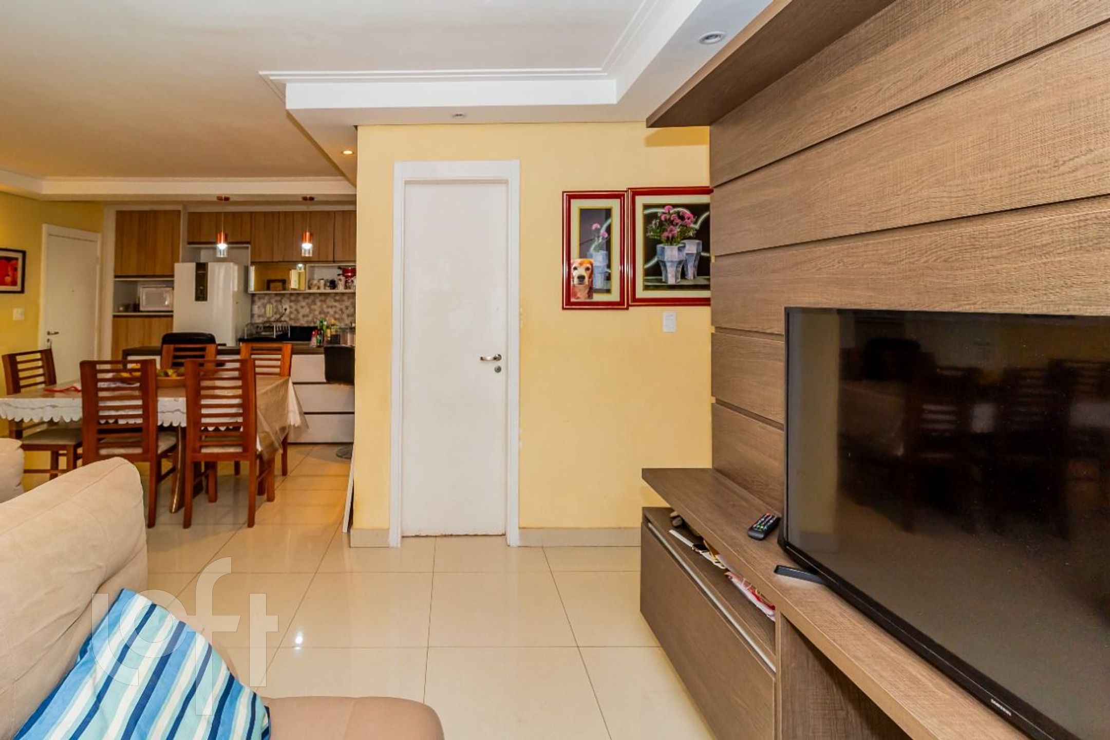 Apartamento à venda com 3 quartos, 73m² - Foto 4