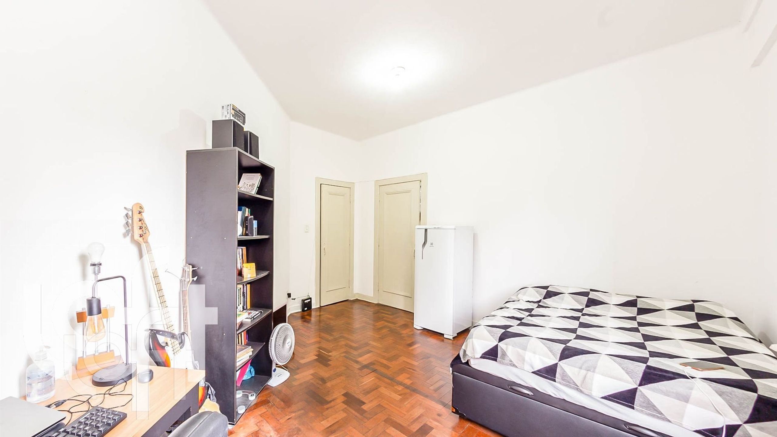 Apartamento à venda com 1 quarto, 41m² - Foto 1