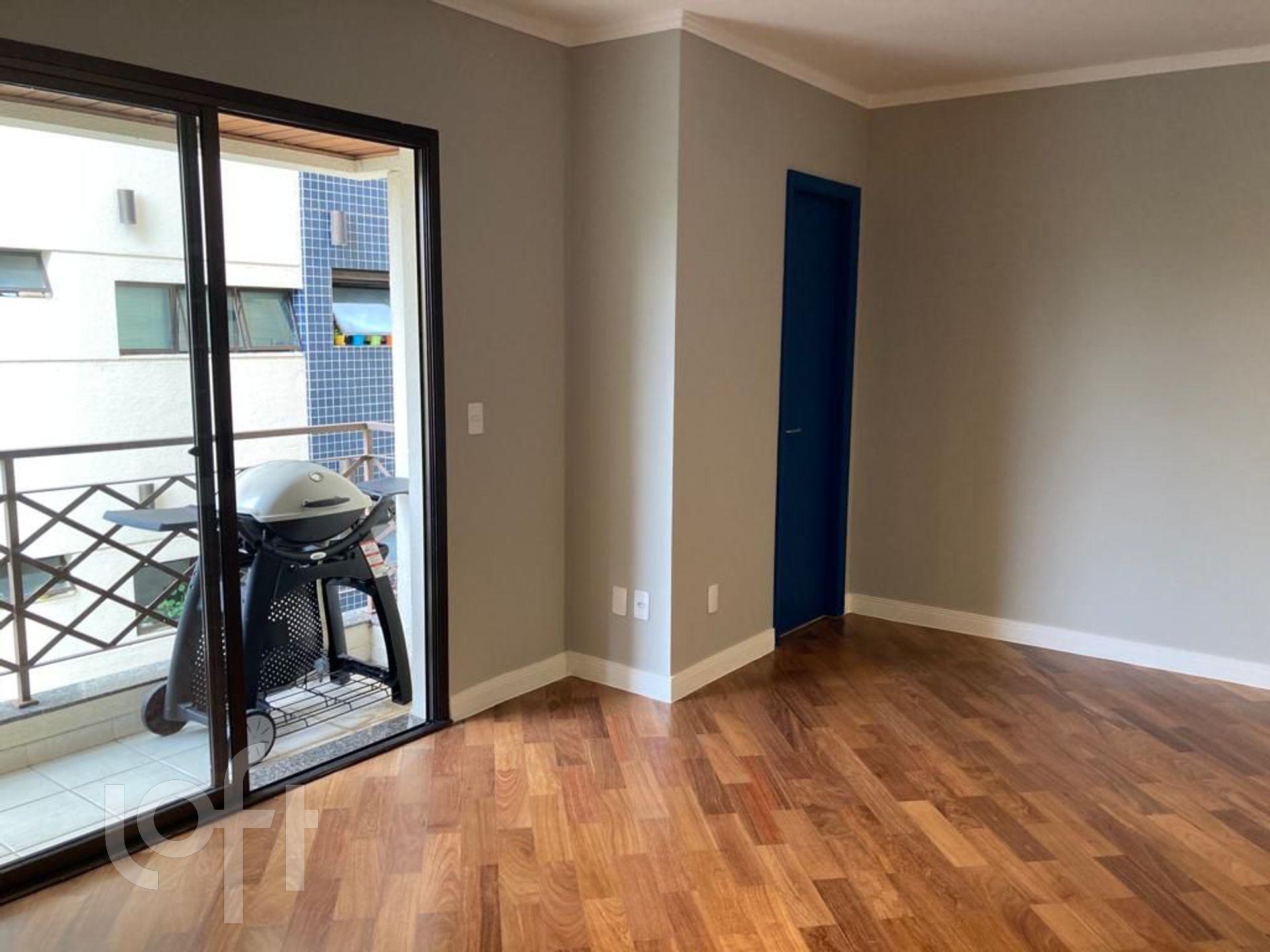 Apartamento à venda com 3 quartos, 86m² - Foto 2