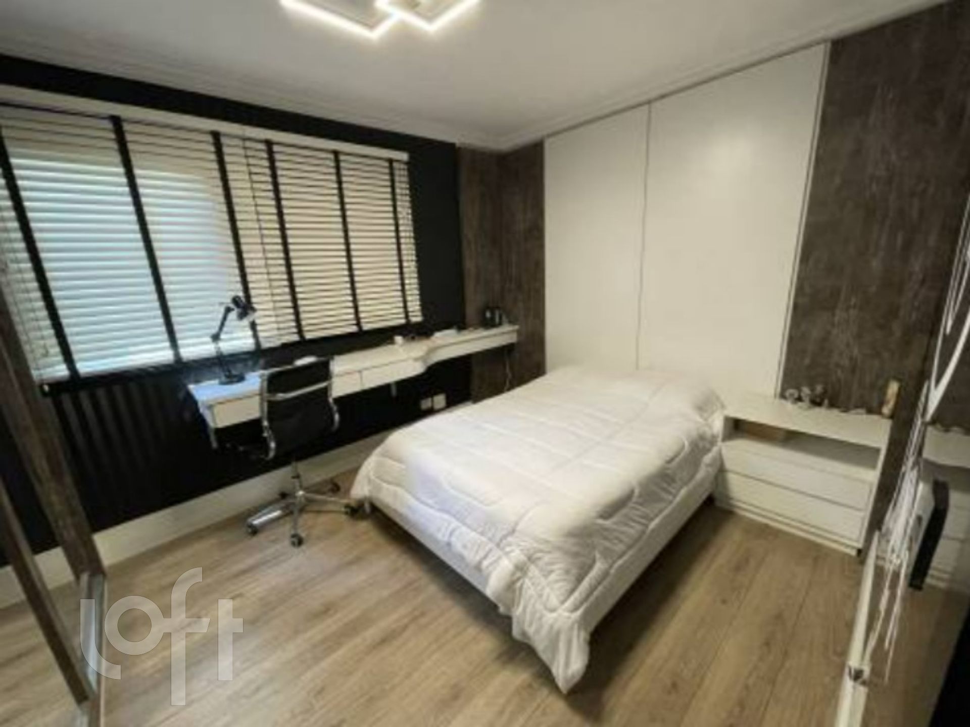 Apartamento à venda com 4 quartos, 247m² - Foto 29