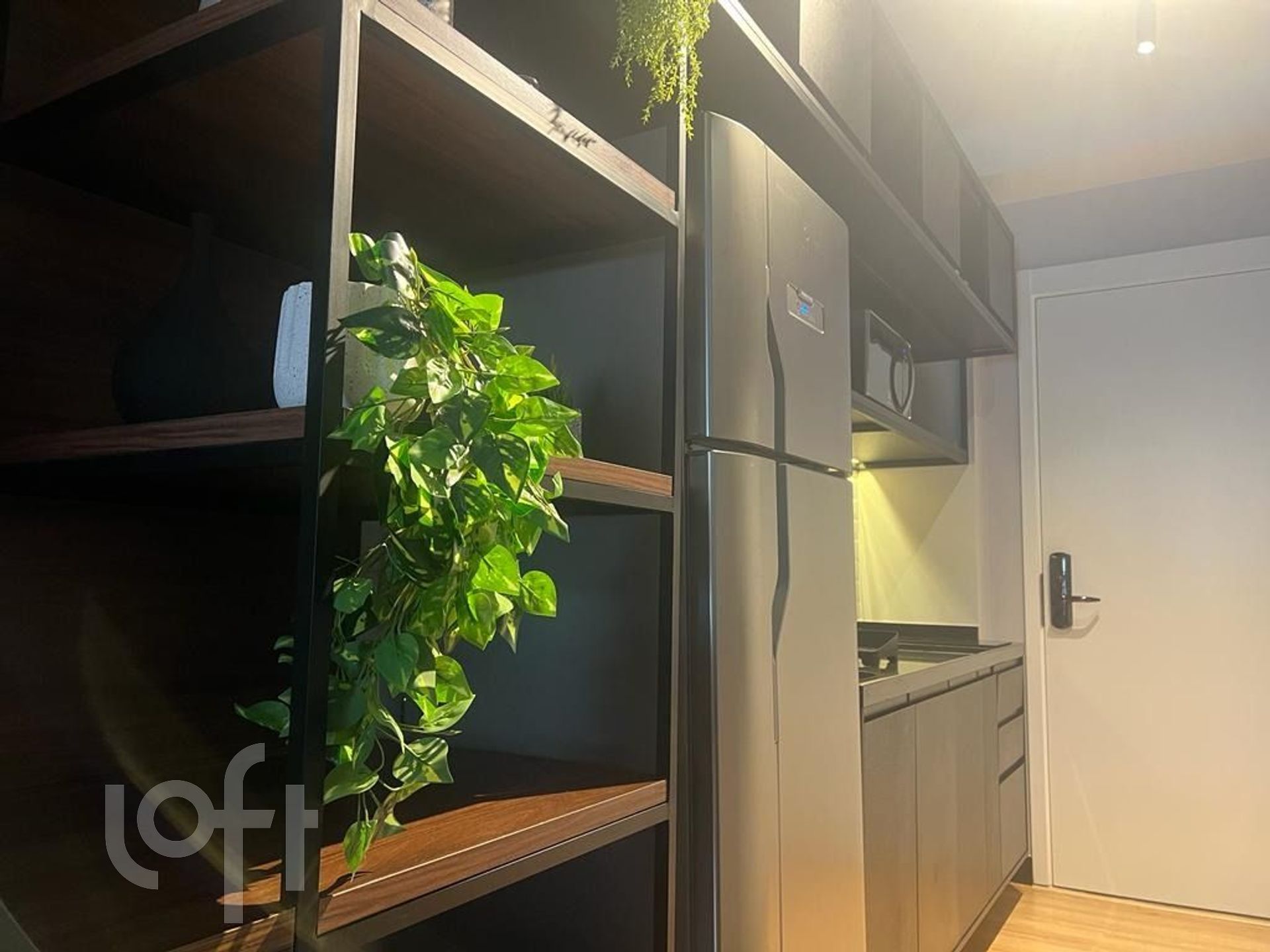 Apartamento à venda com 1 quarto, 31m² - Foto 2