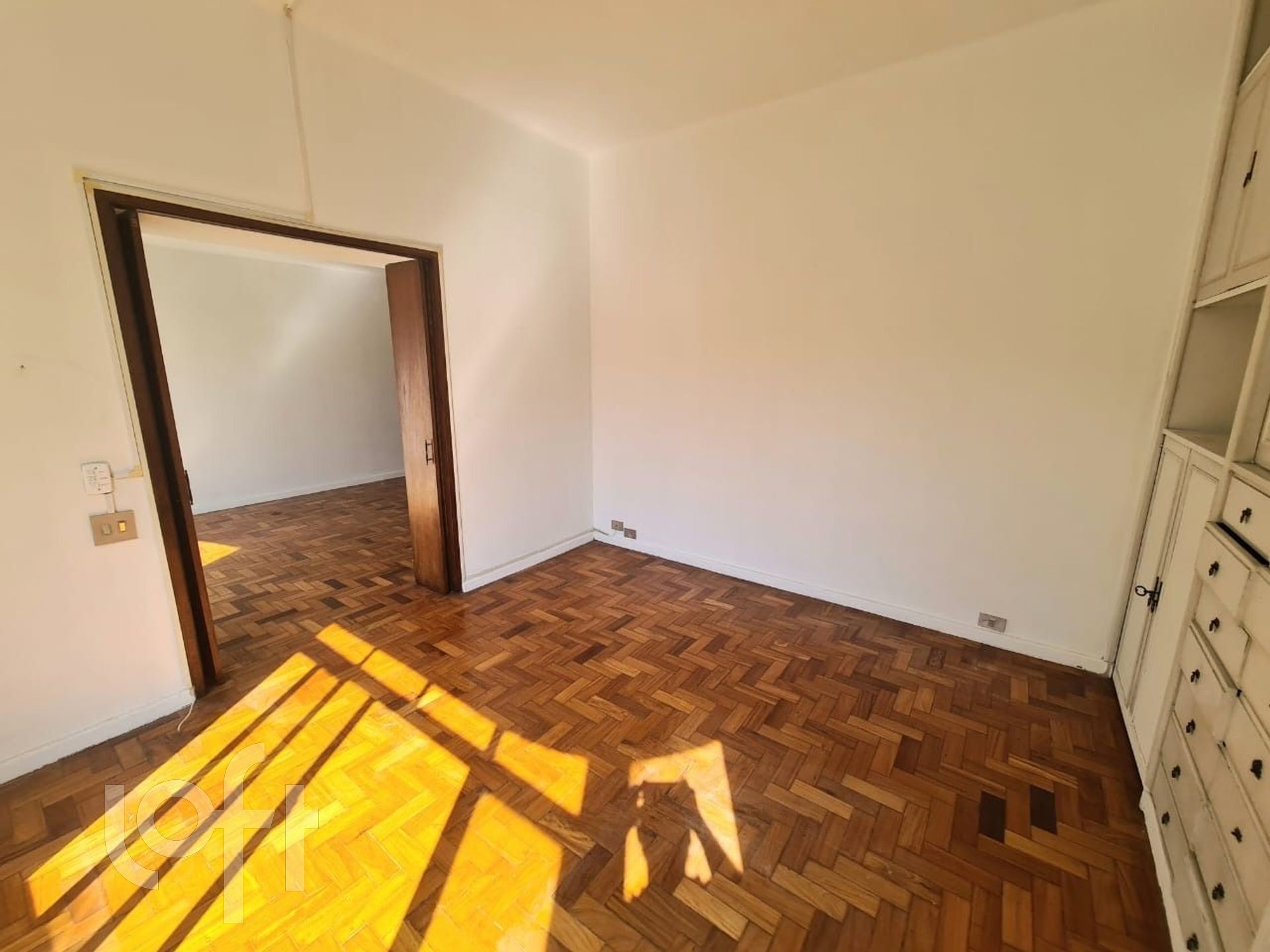 Apartamento à venda com 3 quartos, 120m² - Foto 19