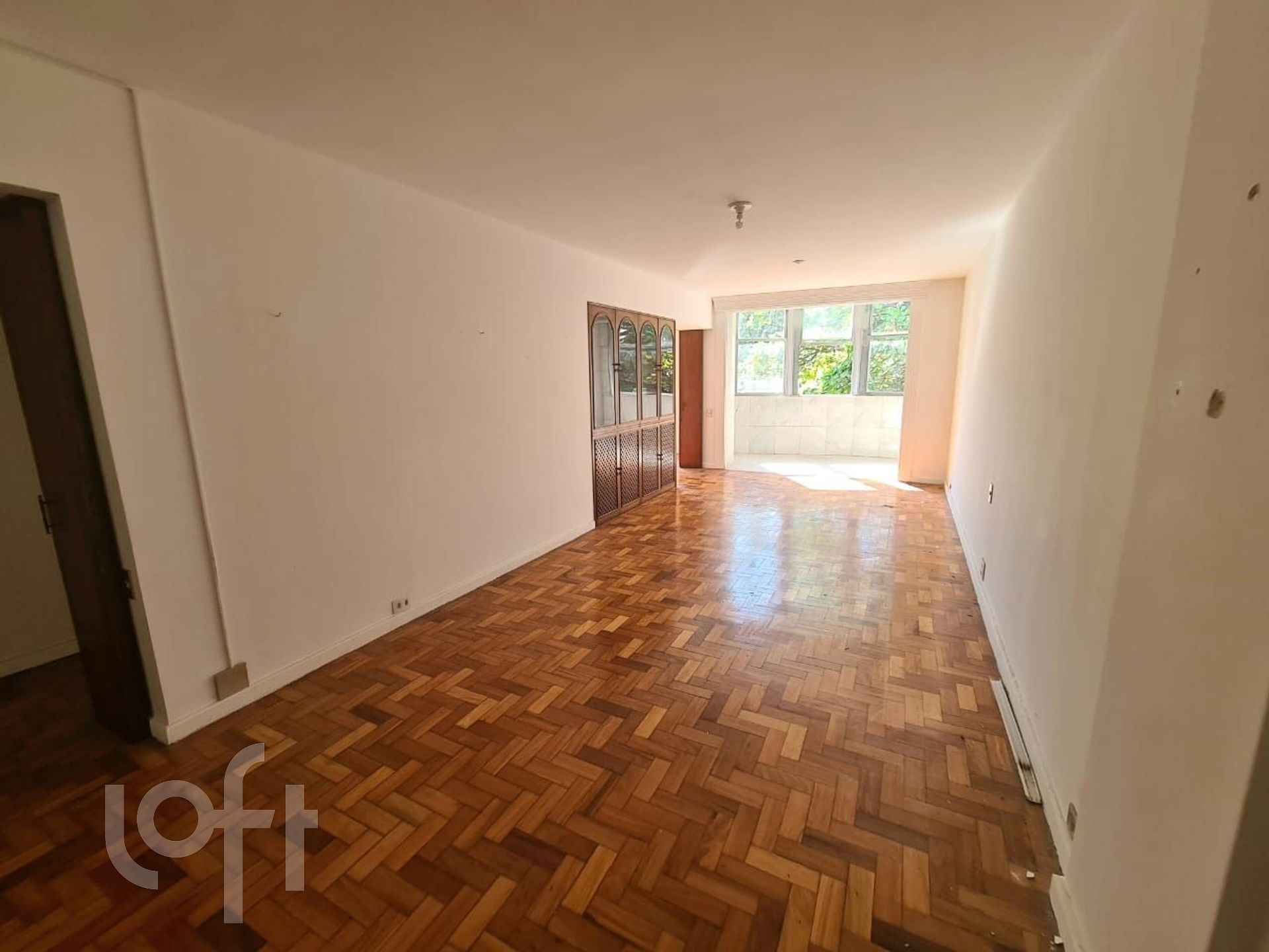 Apartamento à venda com 3 quartos, 120m² - Foto 1