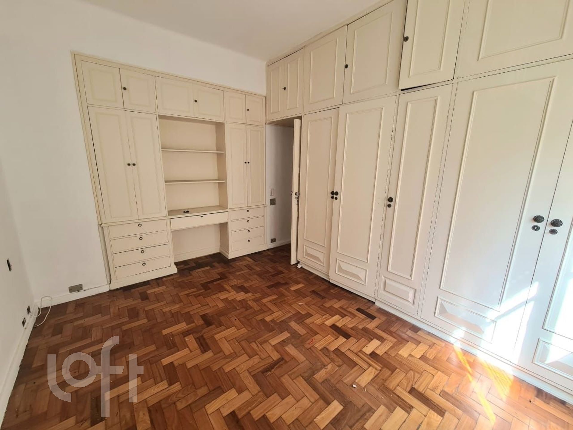 Apartamento à venda com 3 quartos, 120m² - Foto 17