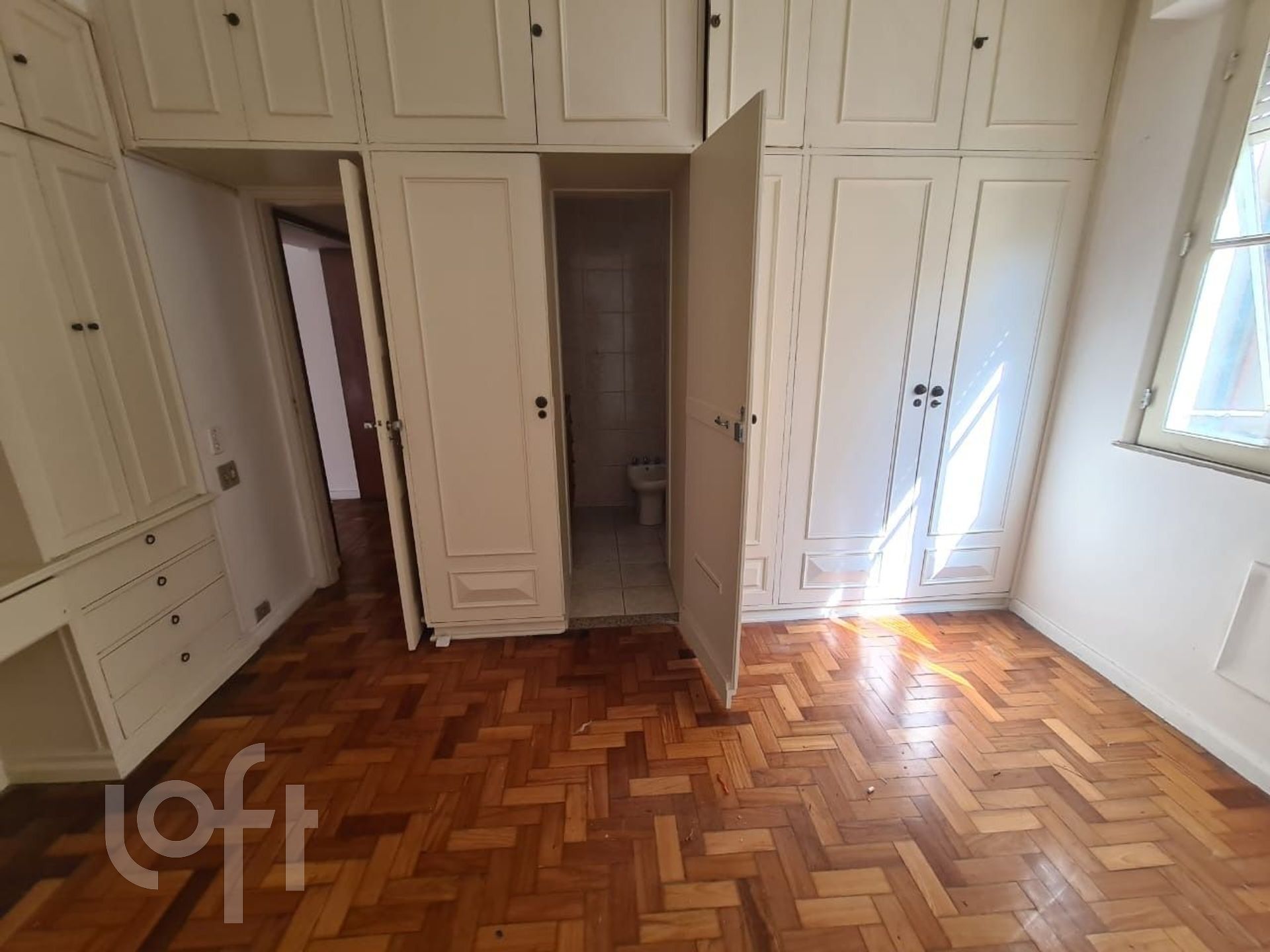 Apartamento à venda com 3 quartos, 120m² - Foto 9