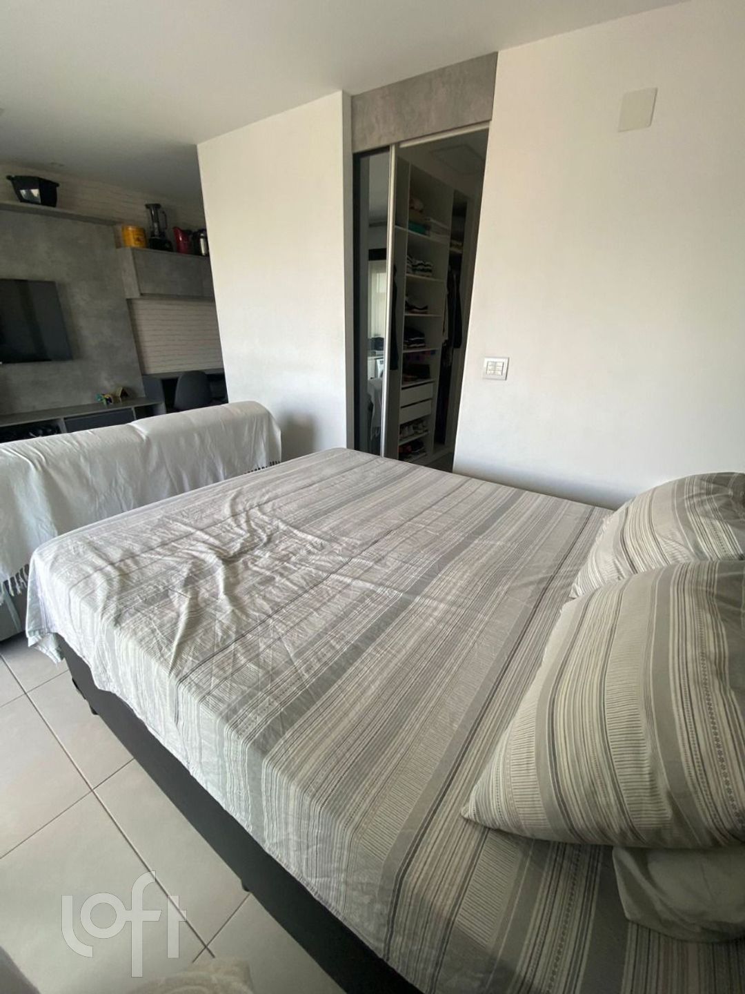 Apartamento à venda com 1 quarto, 38m² - Foto 5