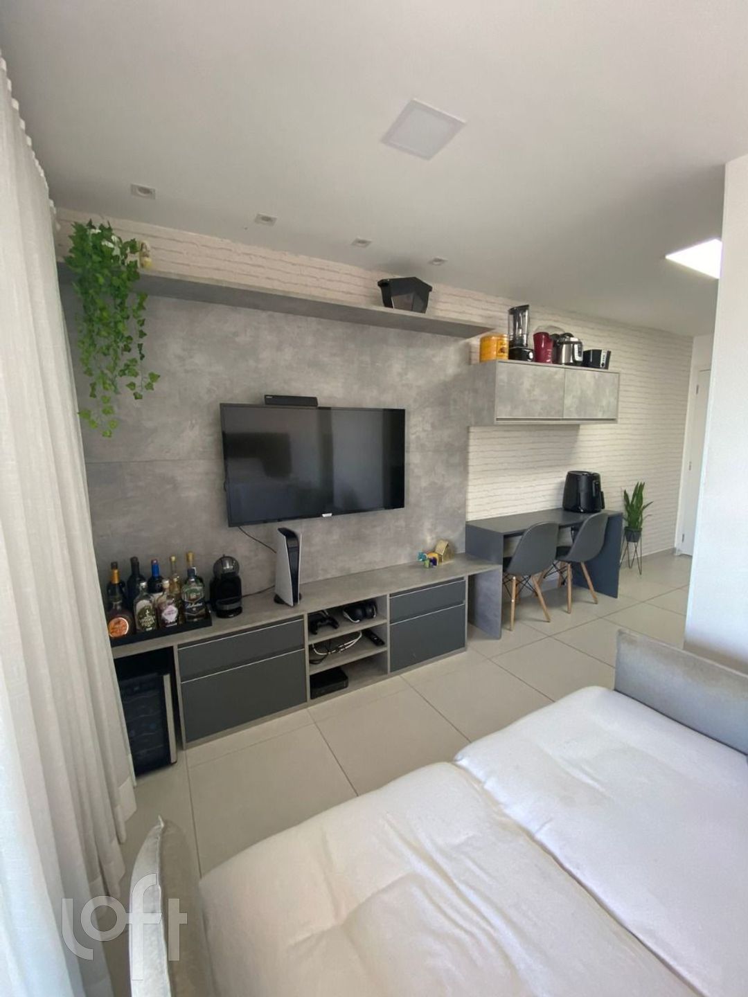 Apartamento à venda com 1 quarto, 38m² - Foto 6