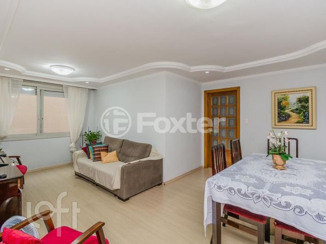 Apartamento com 100m², 3 dormitórios, 1 suíte, 1 vaga, Petrópolis em Porto Alegre