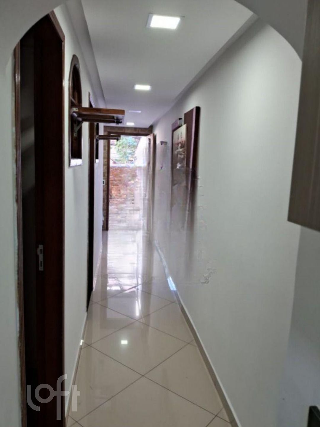 Apartamento à venda com 2 quartos, 100m² - Foto 11