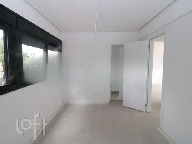 Apartamento com 91m², 2 dormitórios, 2 suítes, 2 vagas, Menino Deus em Porto Alegre
