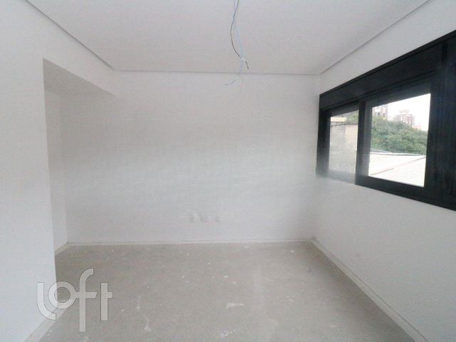 Apartamento com 91m², 2 dormitórios, 2 suítes, 2 vagas, Menino Deus em Porto Alegre