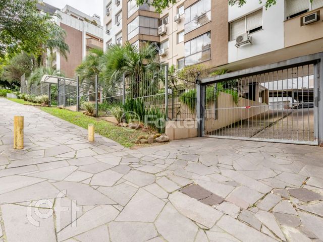 Apartamento com 120m², 3 dormitórios, 1 suíte, 2 vagas, Bela Vista em Porto Alegre