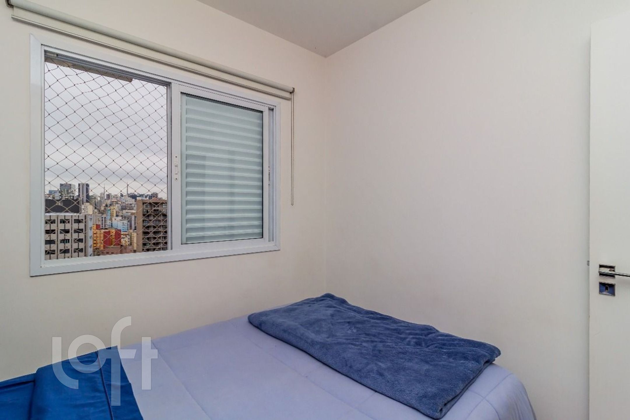 Apartamento à venda com 1 quarto, 41m² - Foto 17