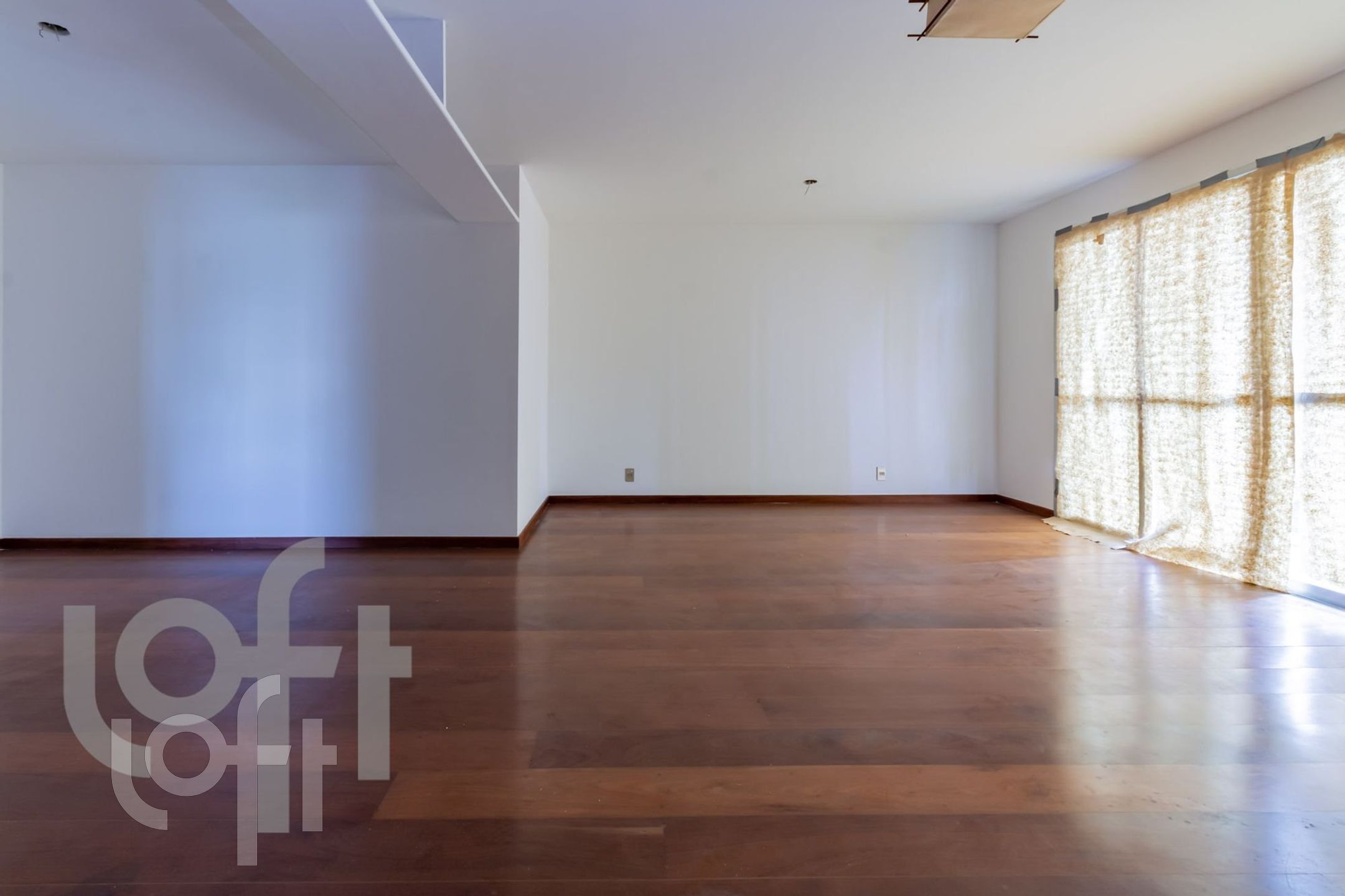 Apartamento à venda com 3 quartos, 157m² - Foto 17