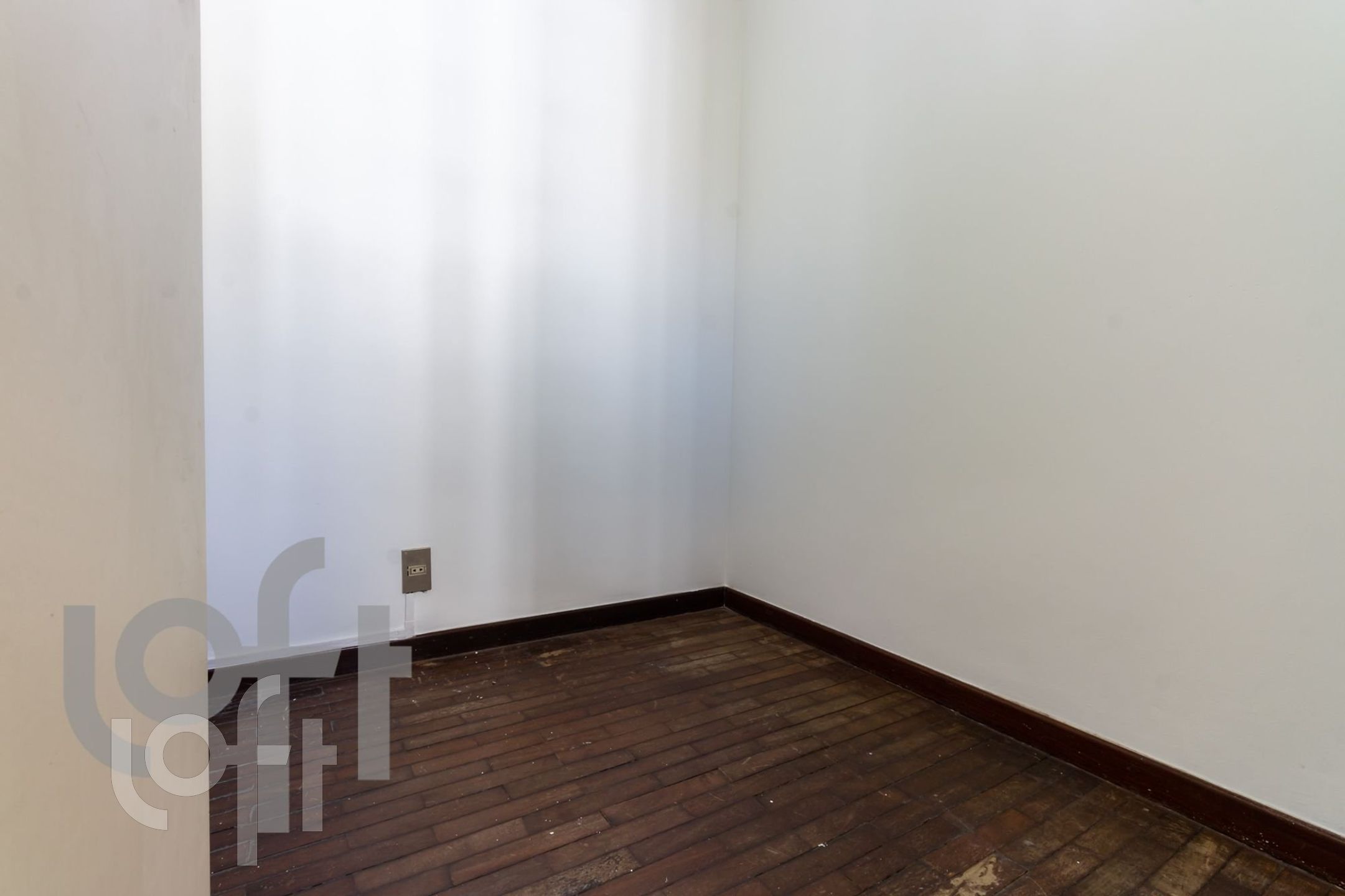 Apartamento à venda com 3 quartos, 157m² - Foto 31