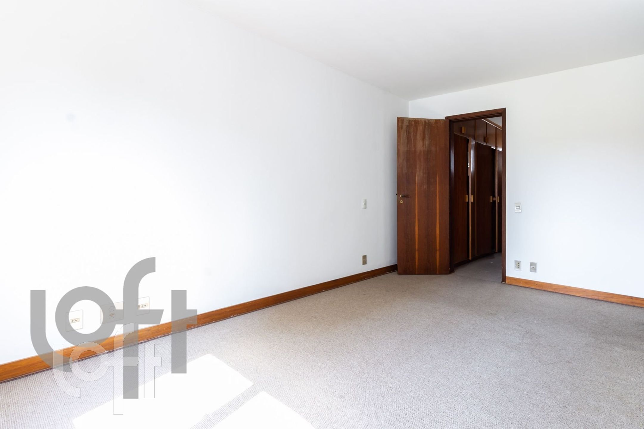 Apartamento à venda com 3 quartos, 157m² - Foto 30