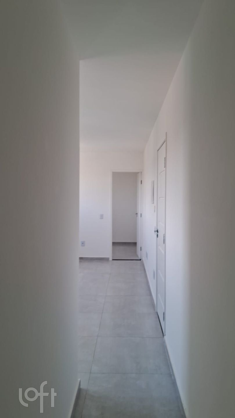 Apartamento à venda com 2 quartos, 42m² - Foto 3