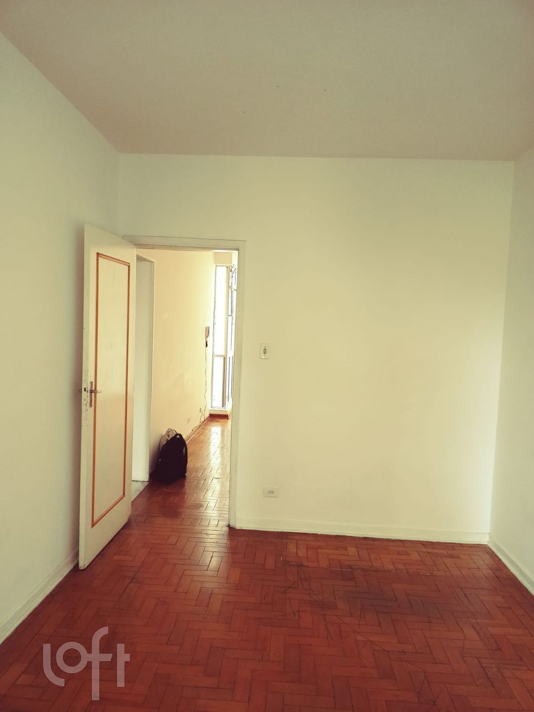 Apartamento à venda com 2 quartos, 72m² - Foto 4