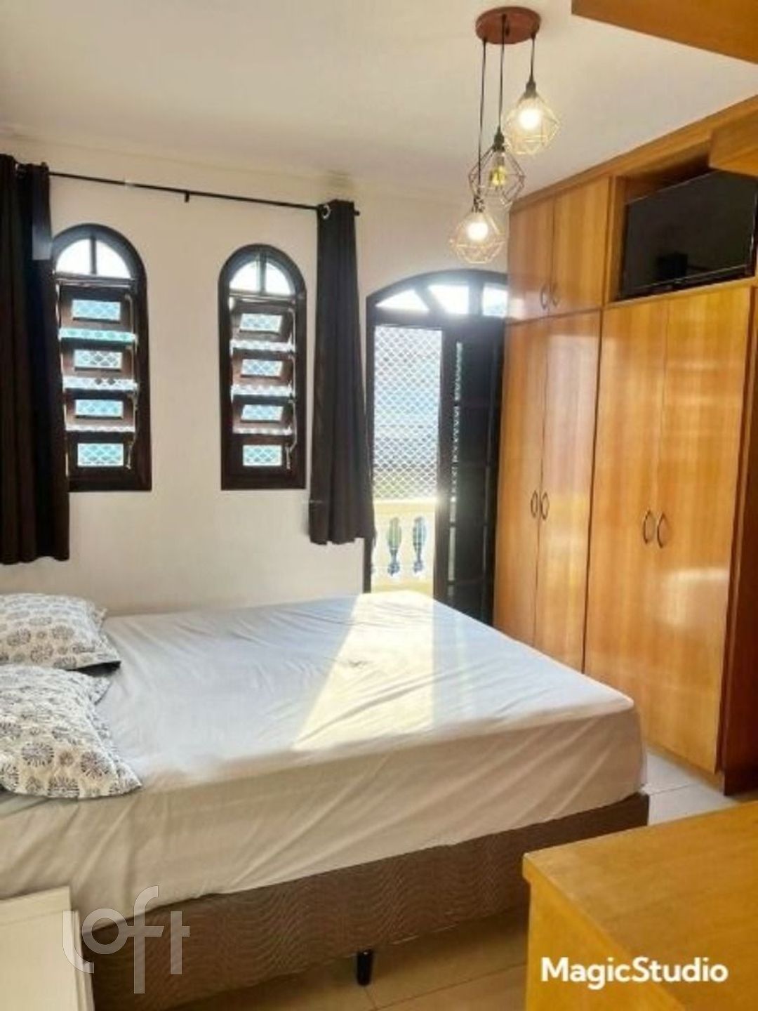 Casa à venda com 3 quartos, 250m² - Foto 8