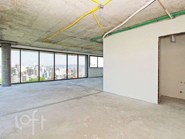 Apartamento com 206m², 3 dormitórios, 3 suítes, 3 vagas, Bela Vista em Porto Alegre