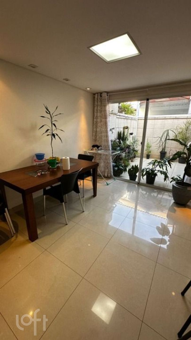 Casa à venda com 3 quartos, 100m² - Foto 5