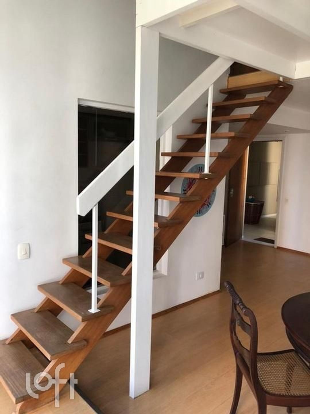 Apartamento à venda com 1 quarto, 55m² - Foto 3