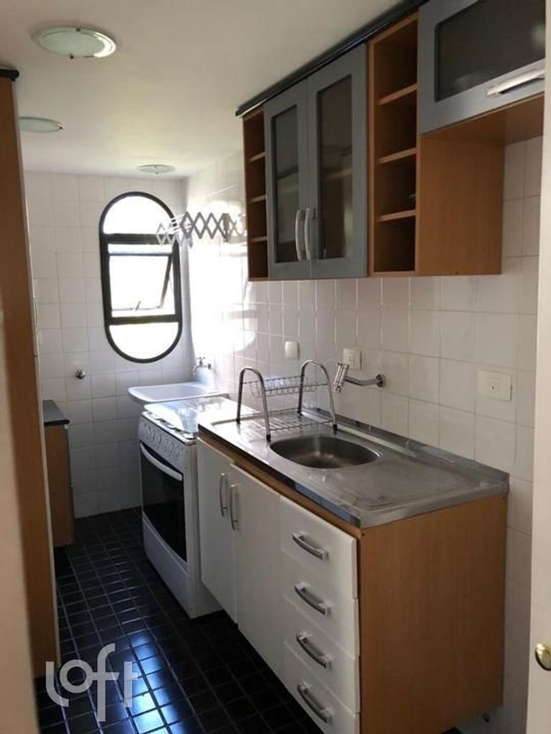 Apartamento à venda com 1 quarto, 55m² - Foto 6