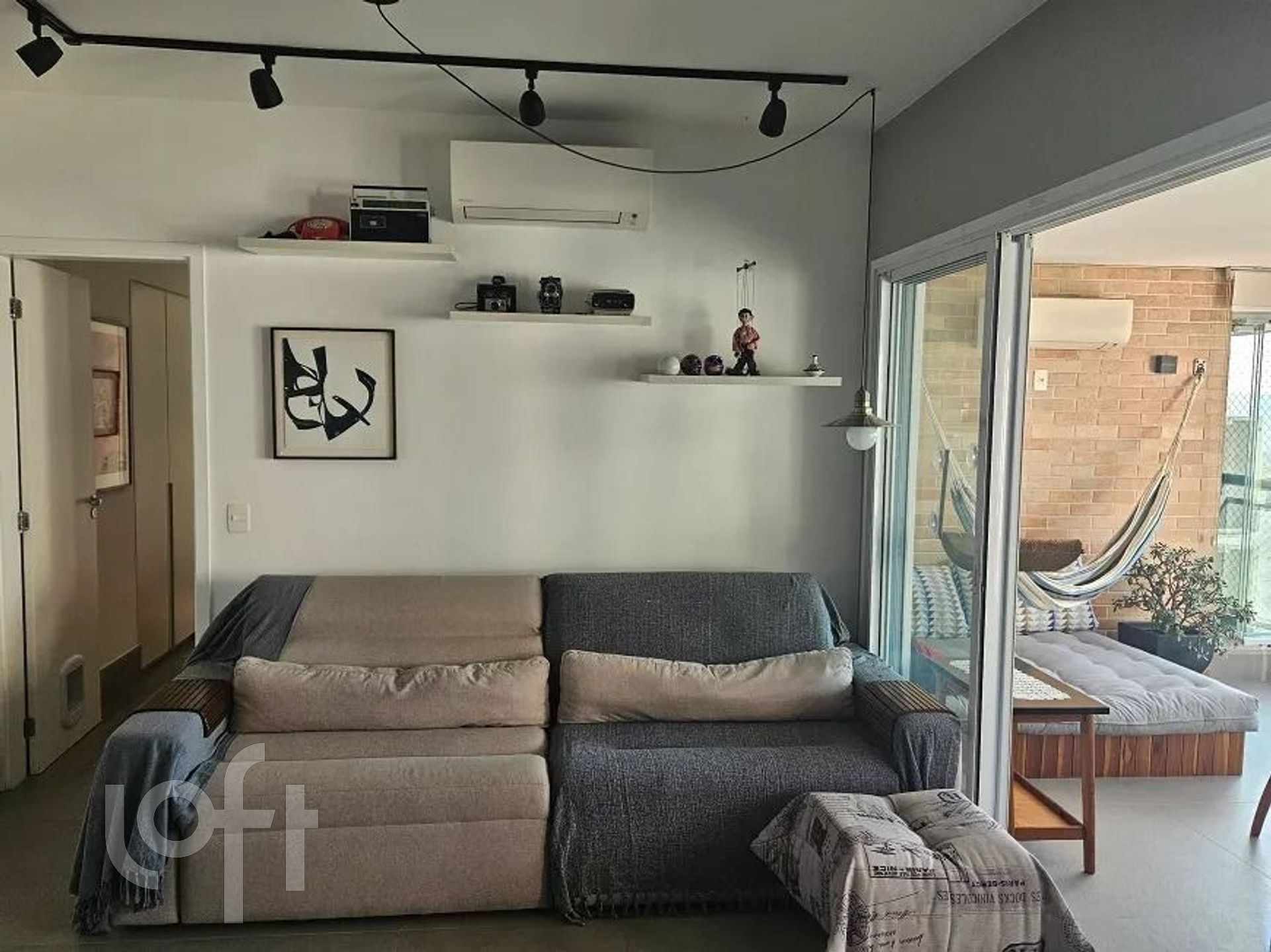 Apartamento à venda com 3 quartos, 117m² - Foto 3