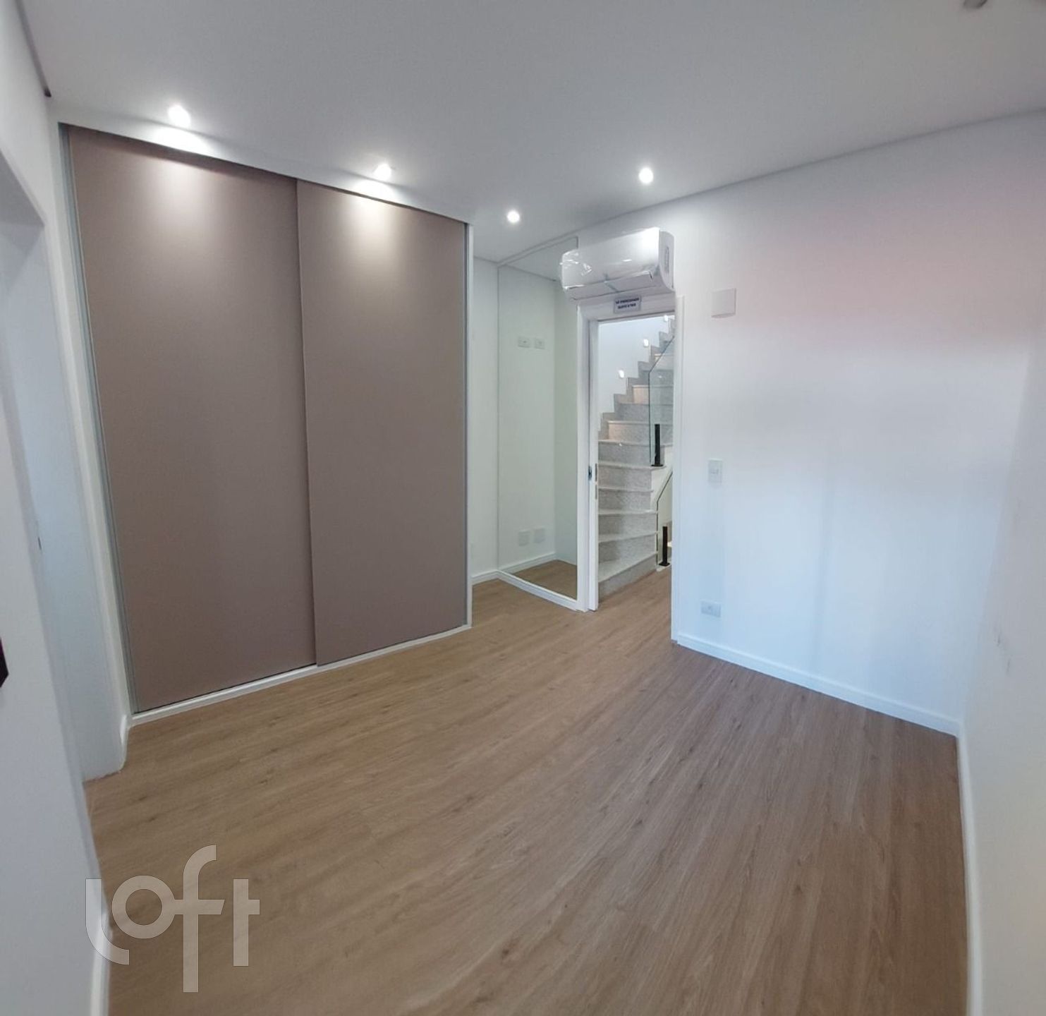 Casa à venda com 4 quartos, 160m² - Foto 31