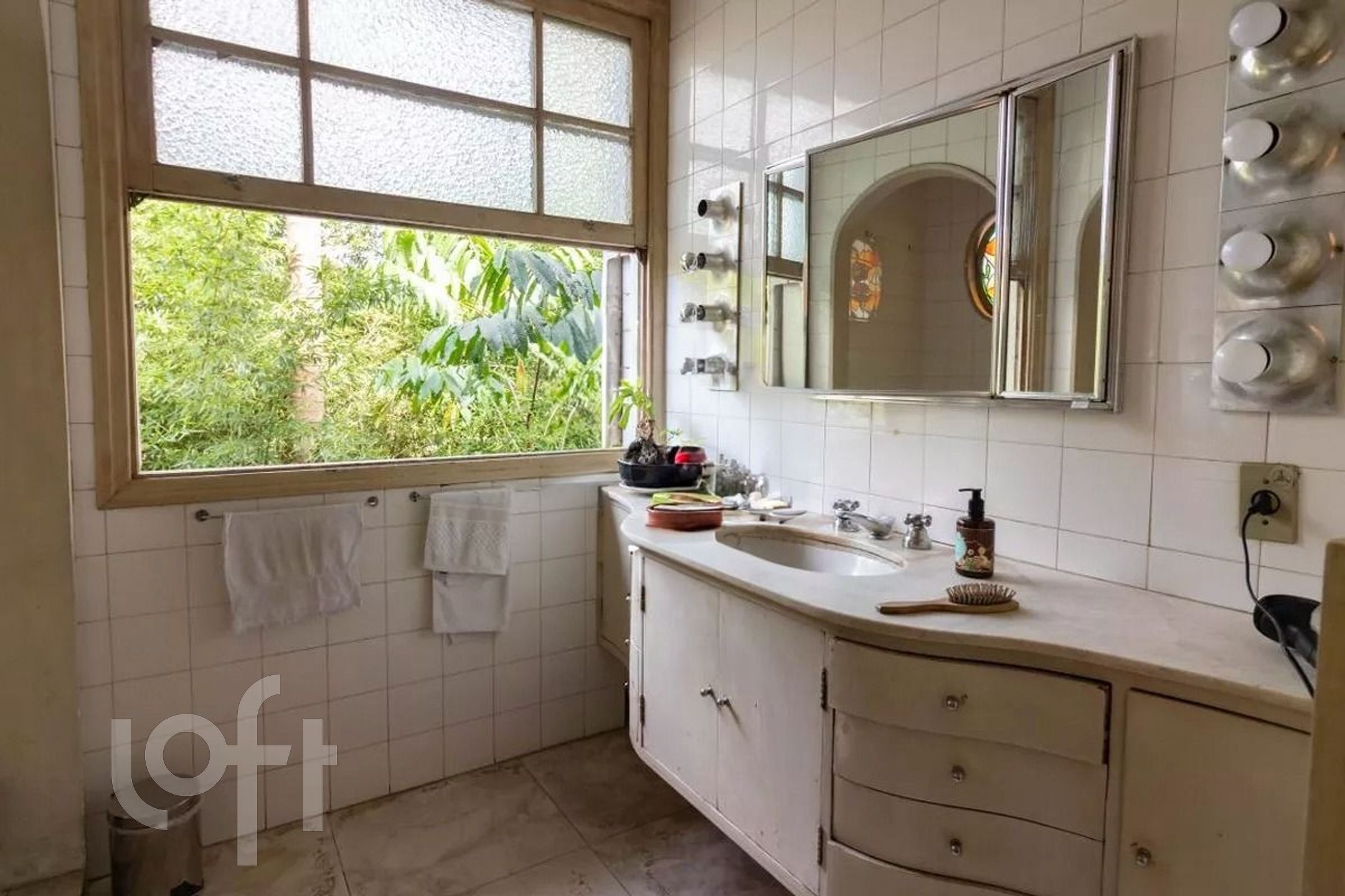 Casa à venda com 4 quartos, 338m² - Foto 22