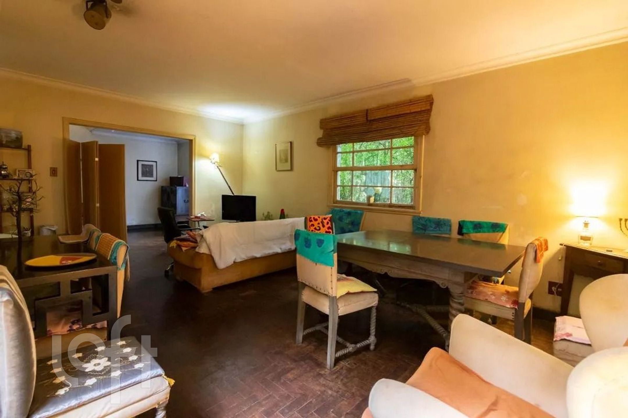 Casa à venda com 4 quartos, 338m² - Foto 2