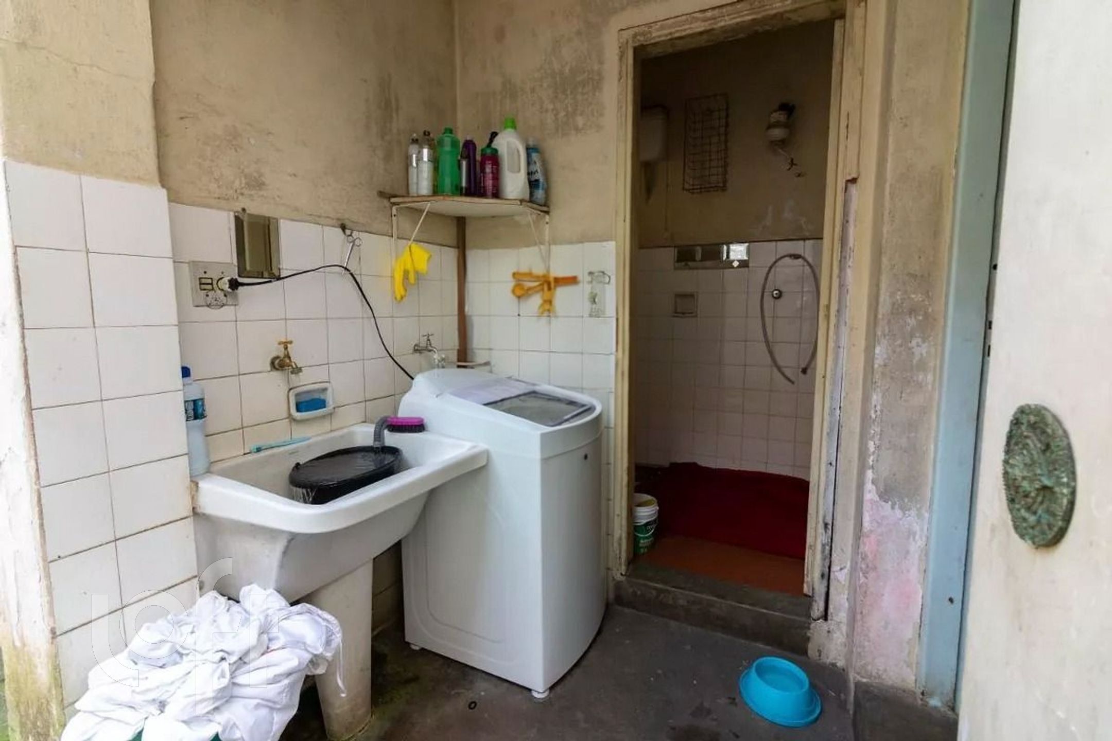 Casa à venda com 4 quartos, 338m² - Foto 28