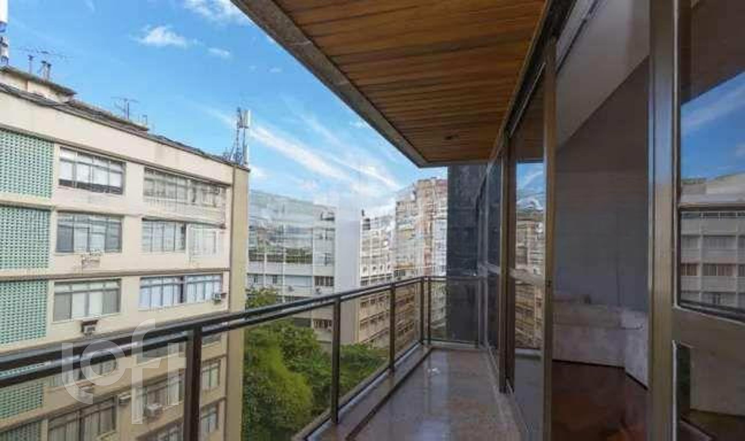 Apartamento à venda com 1 quarto, 362m² - Foto 5