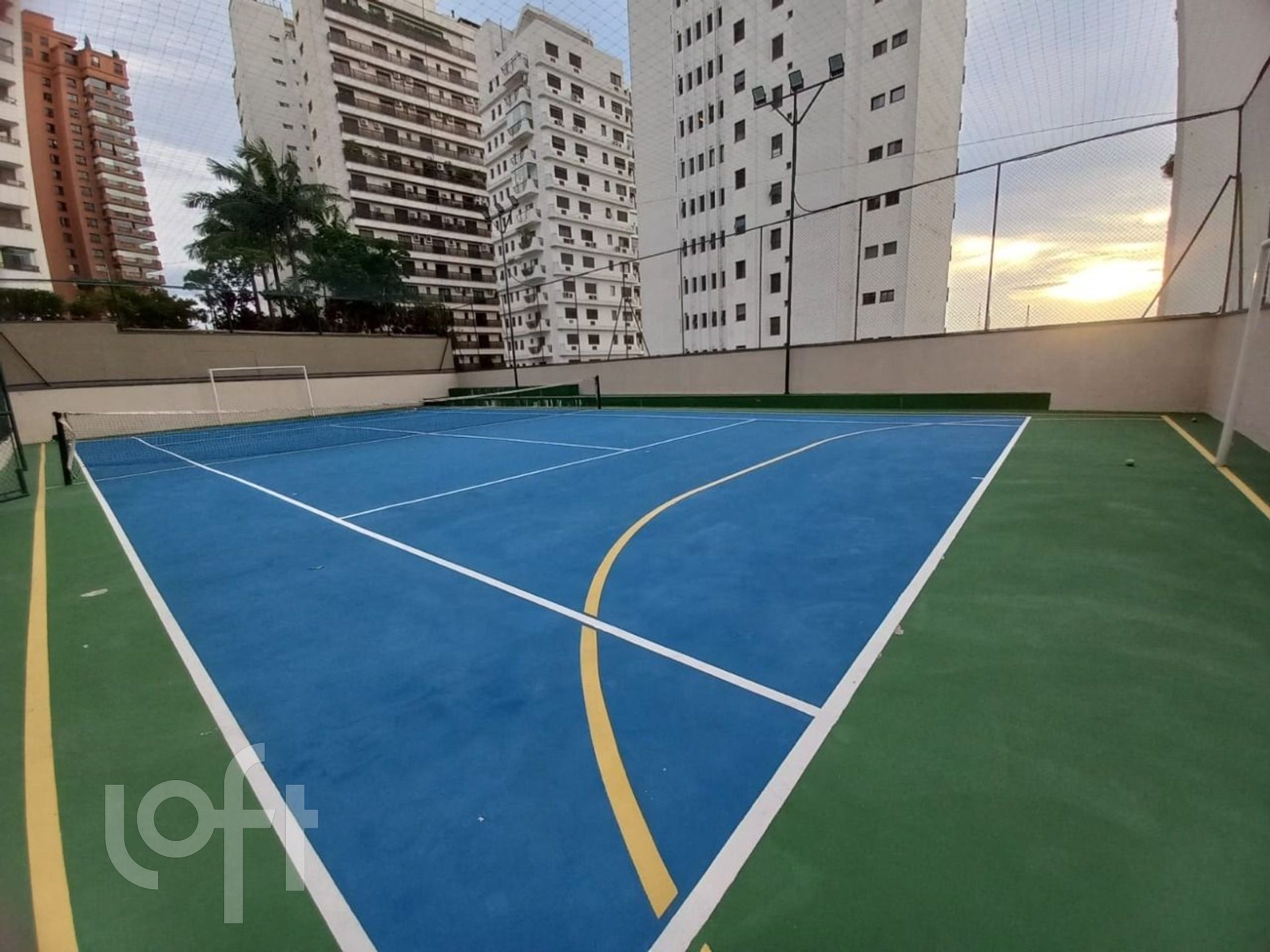 Apartamento à venda com 3 quartos, 205m² - Foto 26