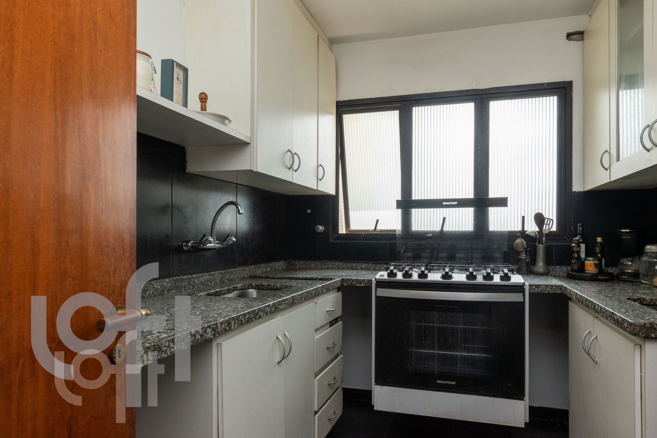 Apartamento à venda com 4 quartos, 187m² - Foto 35