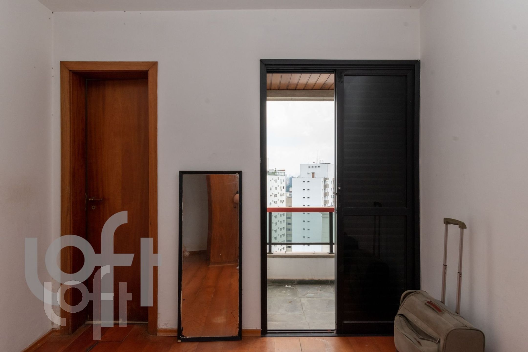 Apartamento à venda com 4 quartos, 187m² - Foto 12