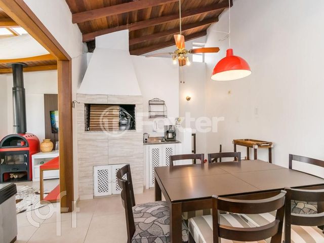 Apartamento com 116m², 2 dormitórios, 1 vaga, Petrópolis em Porto Alegre