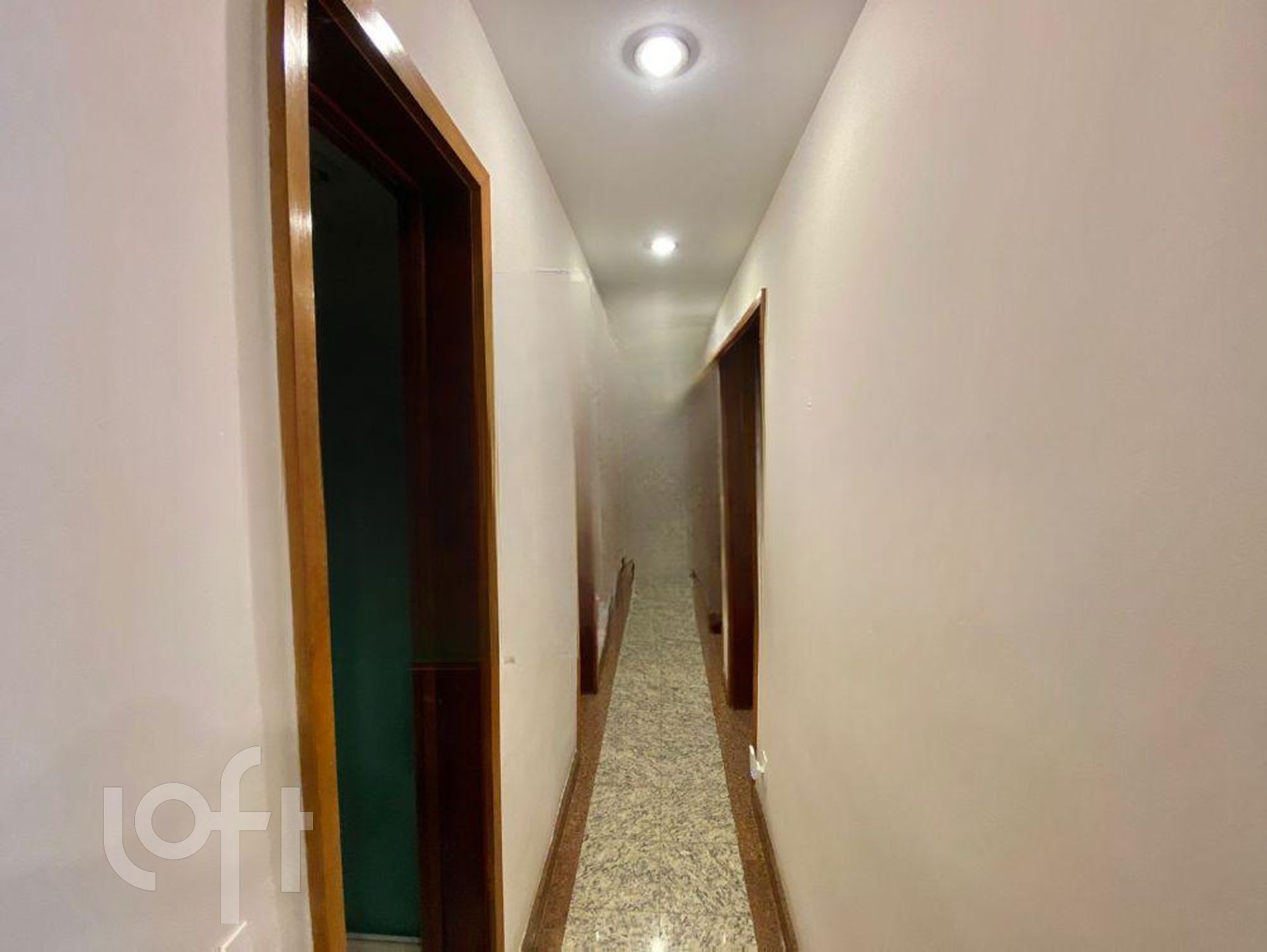 Apartamento à venda com 3 quartos, 80m² - Foto 7