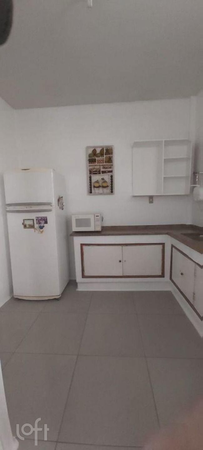 Apartamento à venda com 3 quartos, 180m² - Foto 13