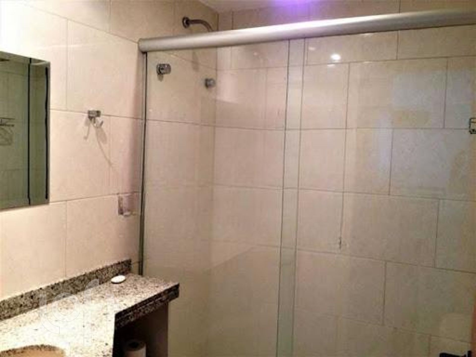 Apartamento à venda com 2 quartos, 75m² - Foto 3