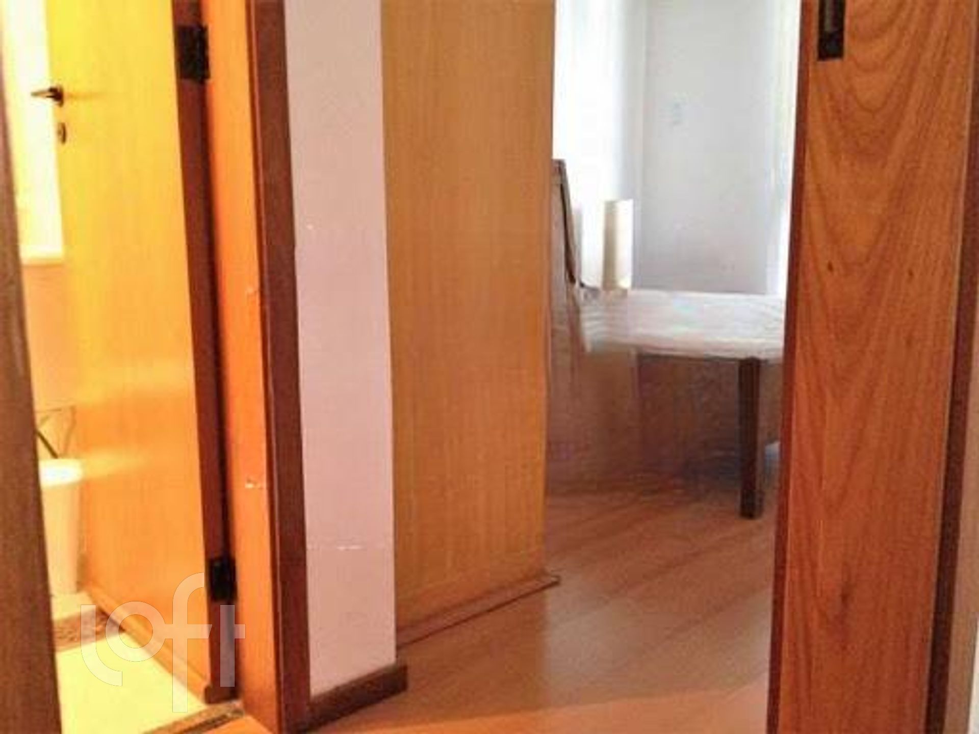 Apartamento à venda com 2 quartos, 75m² - Foto 14