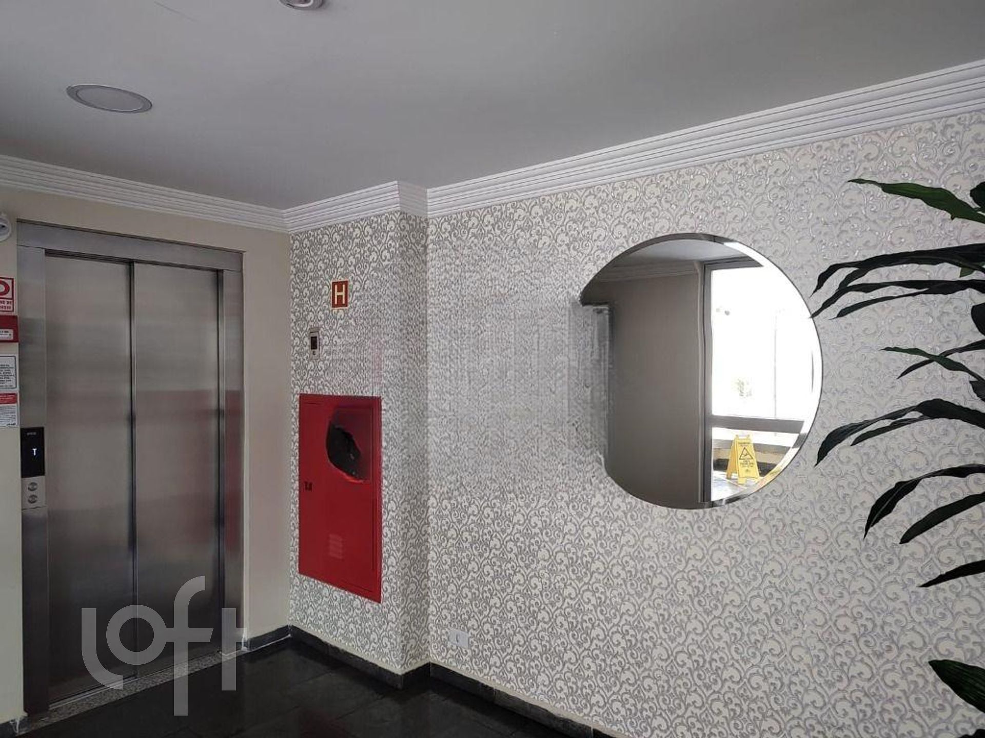 Apartamento à venda com 2 quartos, 56m² - Foto 26