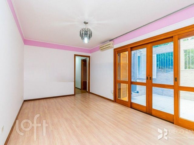 Apartamento com 96m², 3 dormitórios, 1 suíte, 1 vaga, São João em Porto Alegre