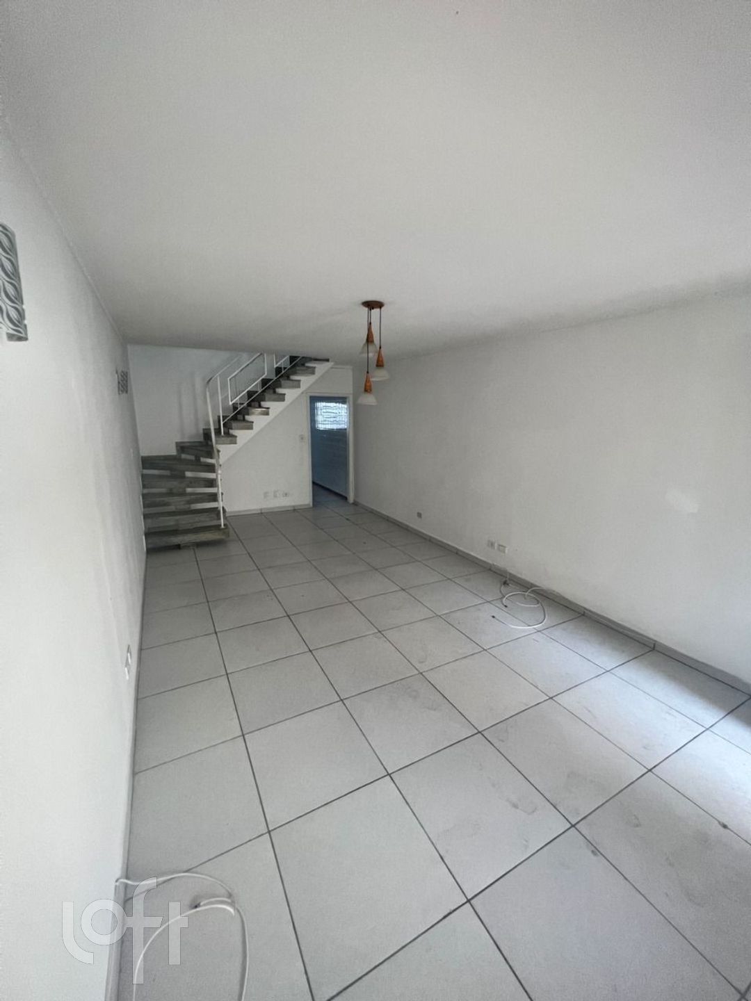 Casa à venda com 3 quartos, 145m² - Foto 2